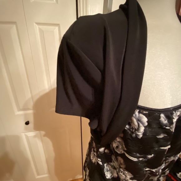 Jessica Faux Shrug Top - NWOT - Picture 5 of 11